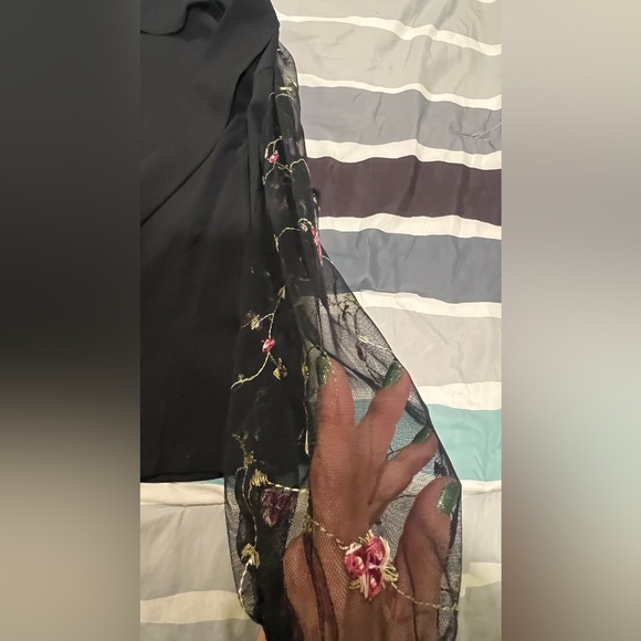 BIG SALE(3 for $50)-Black Blazer with Floral Sheer Sleeves and a pantsuit set. - Picture 6 of 7